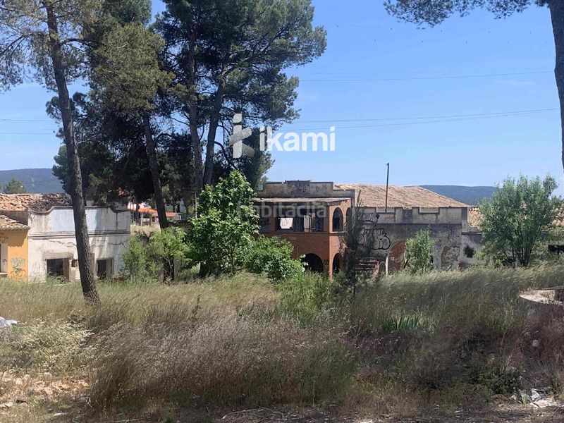 Foto 6b92ff1d-f5e3-477d-ae90-abd5bbd09ac1. Edifici a Requena