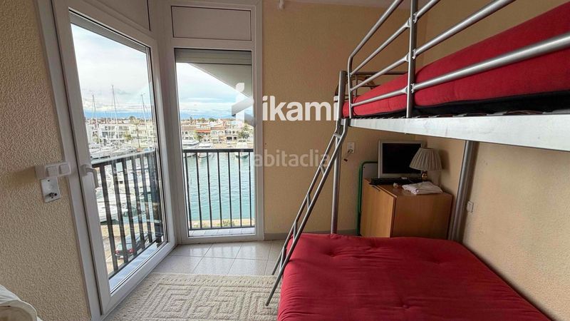 Foto 9ffa40ca-4a93-4016-87d8-d73645c30416. Rent penthouse with heating in Salins - Cavall de Mar Empuriabrava