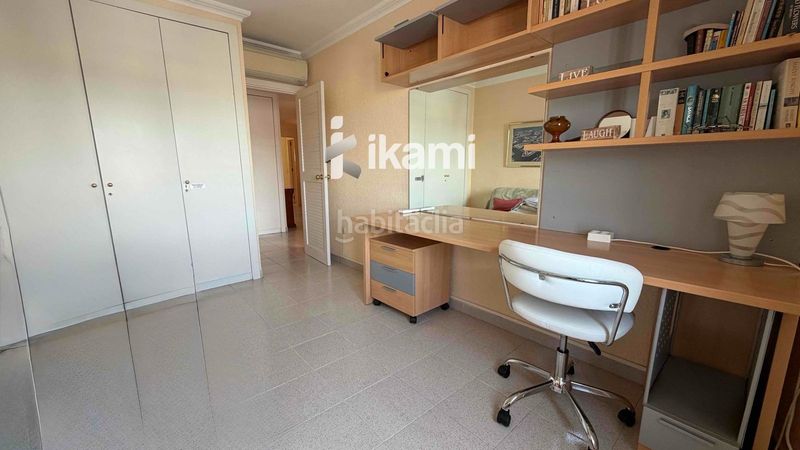 Foto b7e5e91a-59e6-4d34-a41c-475e96e0ff16. Rent penthouse with heating in Salins - Cavall de Mar Empuriabrava