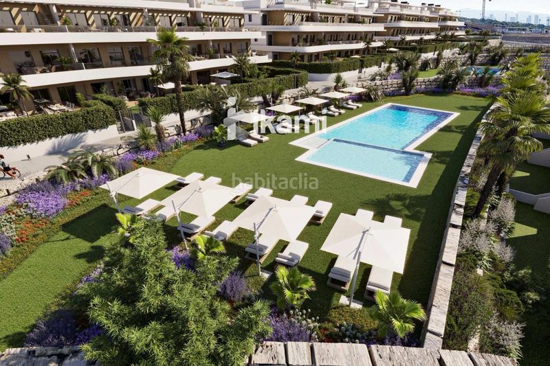 Foto c31ab9aa-cdc0-414a-b752-84f103c0586e. Àtic amb calefacció aparcament piscina a balcón de Finestrat-terra marina Finestrat