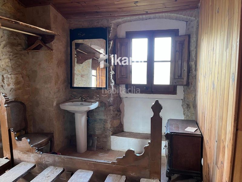 Foto df243bda-321d-47c1-8edf-72d787bc8db3. Casa a Llofriu