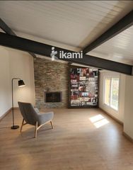 Casa  Olivo. Dos viviendas unidas con 245m2 totales