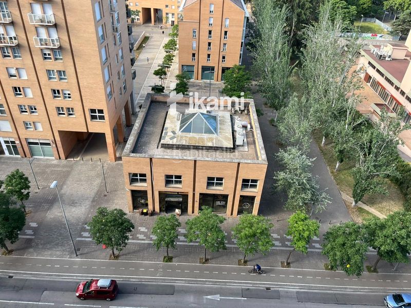 Foto e3e3c629-256a-4cb2-b8a6-076b23c7b29e. Àtic amb calefacció a Eixample Nord Girona