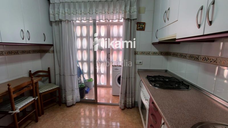Foto da13895d-649b-49e8-a8d3-6353b4e4add4. Pis amb aparcament a Centro Urbano Benidorm