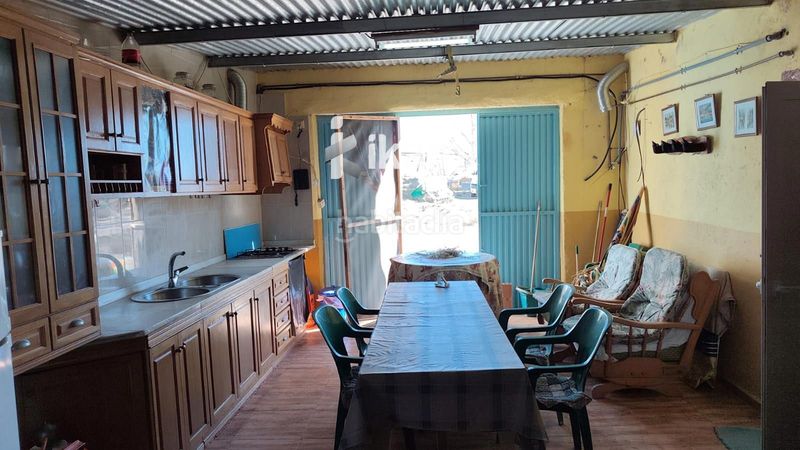 Foto 9595b77d-b768-4915-b411-b126d126525c. Casa amb calefacció aparcament a Íllar