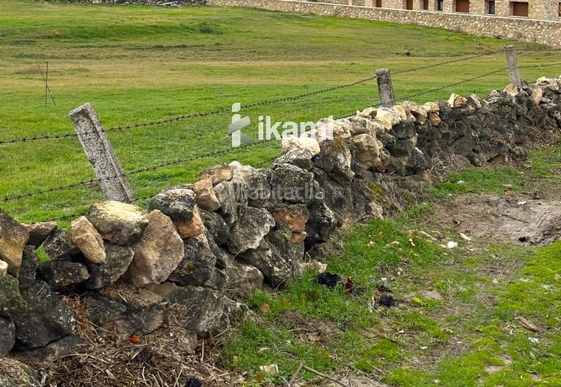 Foto 9ab6e5e6-23e6-4713-aaed-b121c7668eb6. Finca rústica a Valdeprados