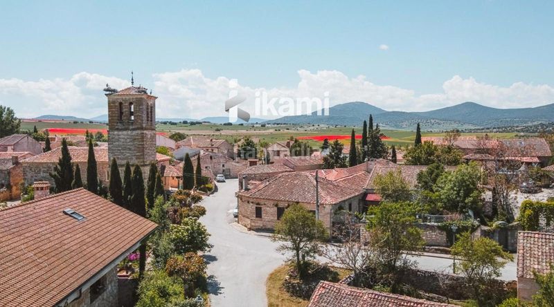Foto a0e56a35-16da-46aa-ad1c-589f85e97539. Finca rústica a Valdeprados