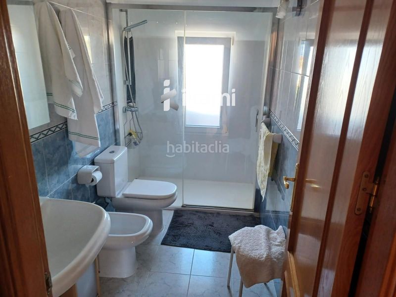 Foto 6a789f95-0240-4c7b-bc6c-391a73238950. Àtic amb calefacció aparcament piscina a Saladar Dénia