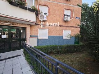 Flat  Pobla de segur. Piso recién reformado en el barrio de hortaleza