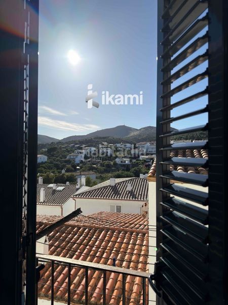 Foto ca2d4edd-83d6-444f-8bc6-00fbf2746ee7. Dúplex amb aparcament a Cadaqués