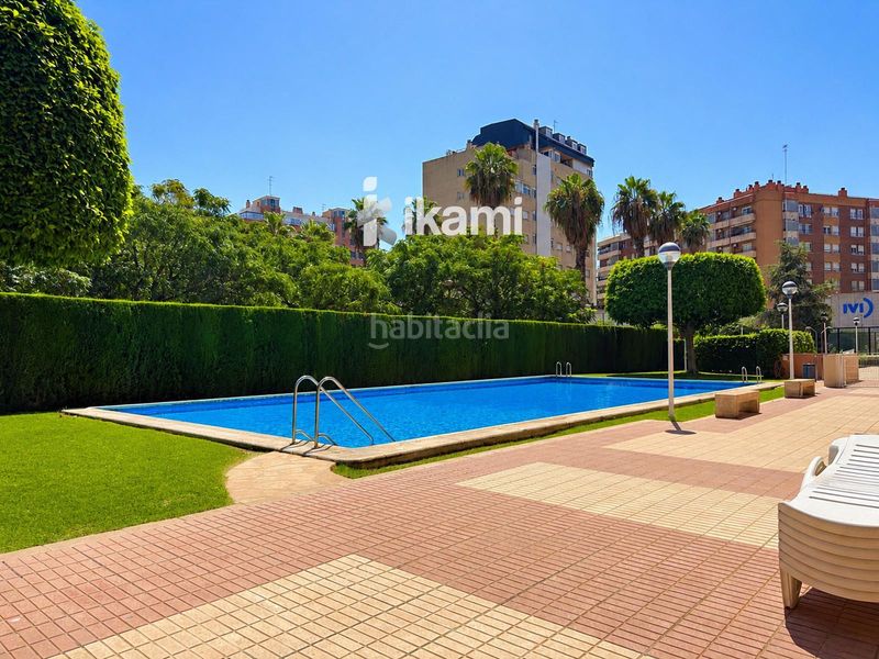 Foto c53551c0-3d6c-4128-a36d-ed66a2bdfae1. Pis amb aparcament piscina a Nou Campanar Valencia