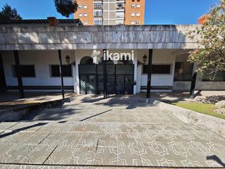 Building  Mayor. Edificio 2472 mts uso comercial  restaurante