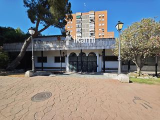 Édifice  Mayor. Edificio 2472 mts uso comercial  restaurante
