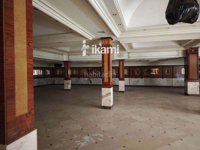 Foto e13a0d63-cf1e-4be1-a112-efde450f5b4c. Edificio  2472 mts uso comercial restaurante en Alcorcón