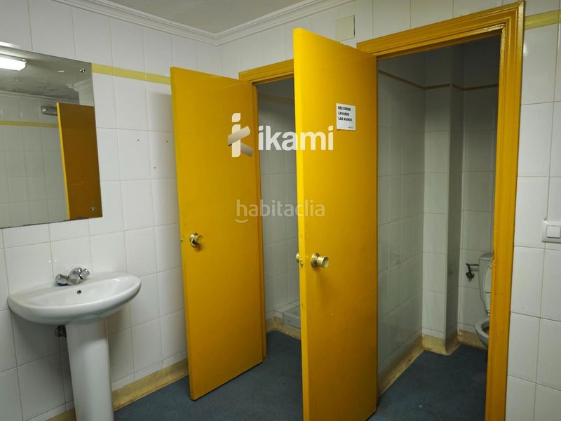 Foto f5681c86-9358-4247-b3eb-cbfe95251cd5. Edificio  2472 mts uso comercial restaurante en Alcorcón