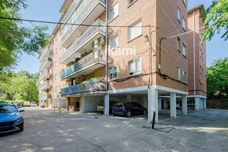 Etagenwohnung in Cobeña. Amplio piso en cobeña