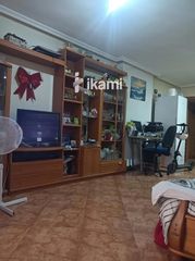 Flat  Denia. Piso okupado ilegalmente  benidorm alicante