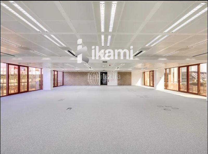 Foto 11bd91d3-894a-4574-b439-8e12d291b5cc. Alquiler oficina en juan ignacio luca de tena 1 oficinas en alquiler edificio plaza america en Madrid