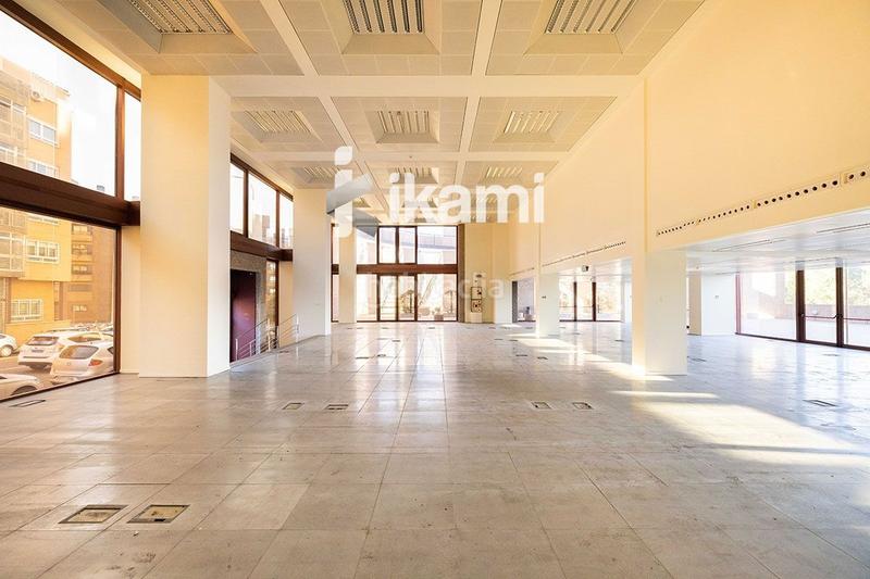 Foto cc845008-58ce-45b4-bfbc-852f7685adf5. Rent office space in juan ignacio luca de tena 1 in Madrid