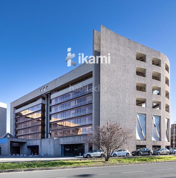 Foto e7d42ccf-87bd-45b2-9d6f-031006e56952. Rent office space in juan ignacio luca de tena 1 in Madrid