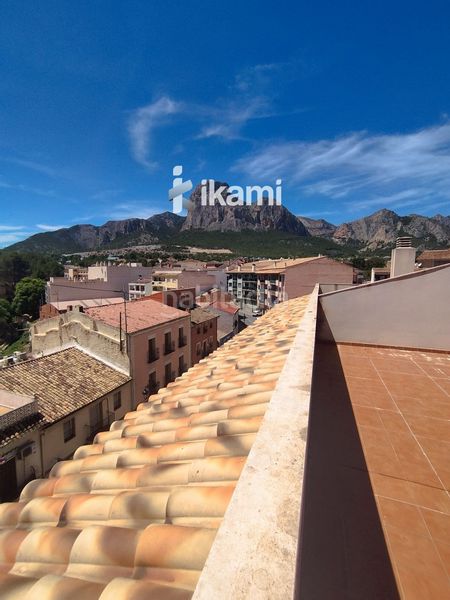 Foto f40f6043-200e-40f7-b304-de841799437f. Àtic a Casco urbano Polop