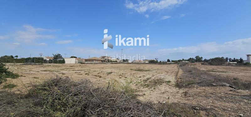 Foto 1120af7b-97fb-4470-9904-90c9a6d4cc01. Alquiler finca rústica parcela comercial estratégica en San Pedro del Pinatar