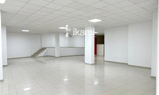 Location Local commercial  Mayor. Local comercial 214 metros en roldán.