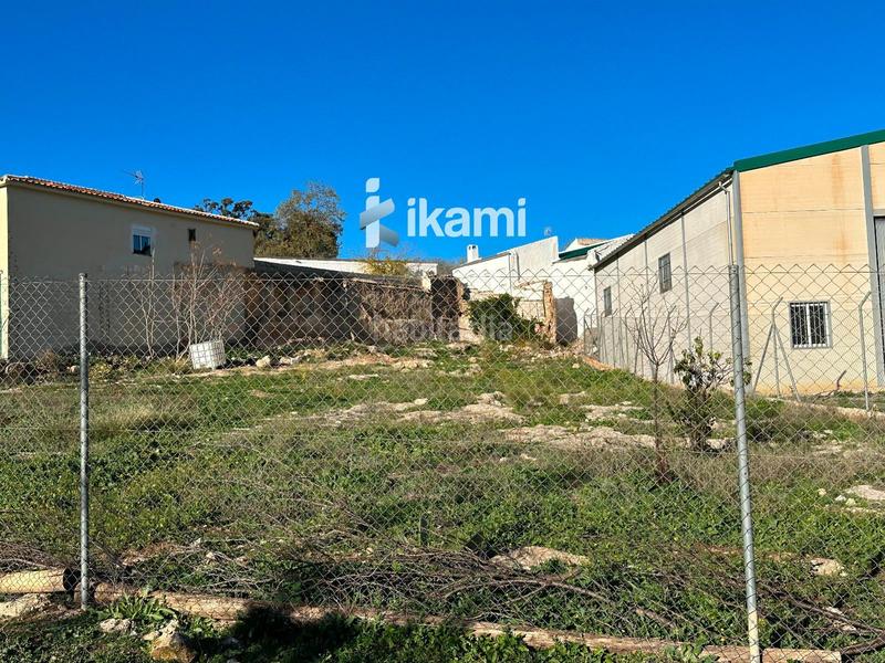 Foto 42fdd531-739b-4701-91f8-5bb82653f471. Finca rústica parcela urbana de 1.200m2 , málaga en Archidona