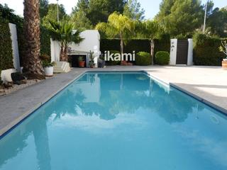 Chalet  Capri. Chalet moderno en polop