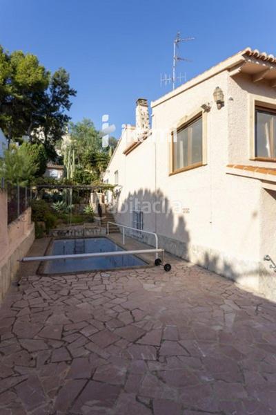 Foto 019ac29f-b8d5-467a-bf1e-30b53ab91734. Chalet con riscaldamento parcheggio piscina in La Pedrera-Vessanes Dénia