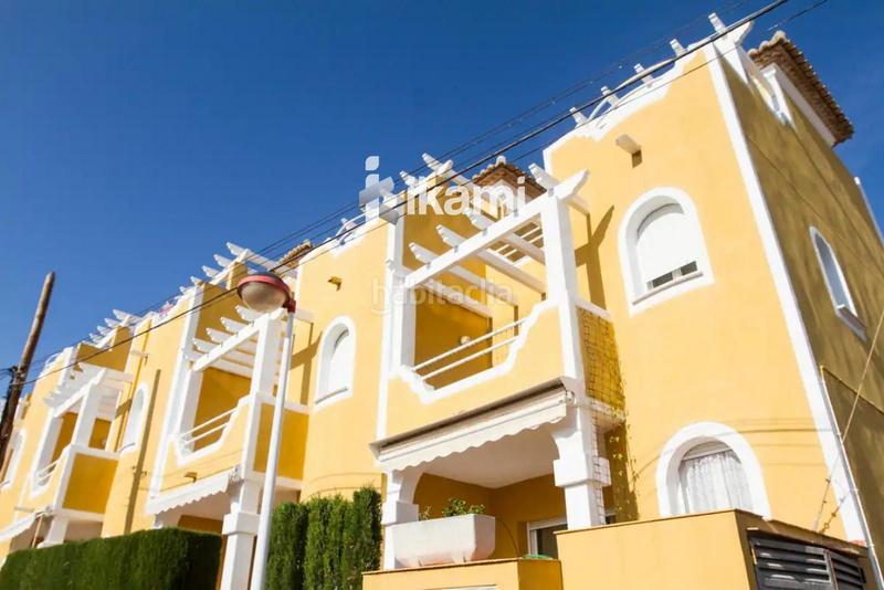 Foto 52bbdb03-8189-44e1-8864-ddf6d185562c. Casa adosada adosado en primera linea els poblets en Poblets (els)