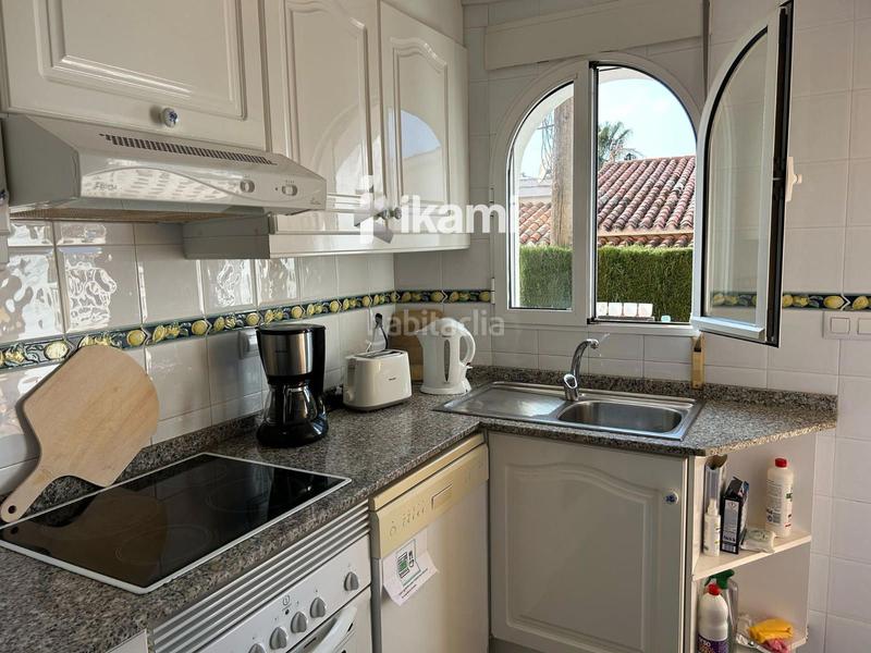 Foto b00af80f-11ba-47b5-afae-0e9546c0cef6. Casa adosada adosado en primera linea els poblets en Poblets (els)