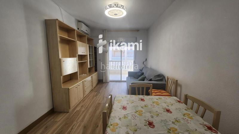 Foto 578a4f5a-9b7f-475b-a6f6-33b3d4b2e440. Appartamento con piscina in Avenida Habaneras - Curva de Palangre Torrevieja