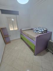 Lloguer Pis a Calle hernando de soto 5. Se alquila vivienda de dos dormitorios.