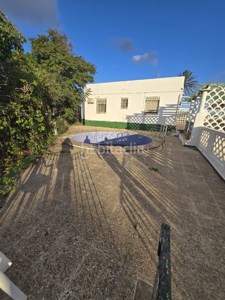 Foto 434c7a91-4954-45e0-8cbc-853e280d569c. Xalet a Muelle Ceuta