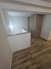 Miete Etagenwohnung in Avenida reyes católicos 114. Se alquila duplex 1 dormitorio