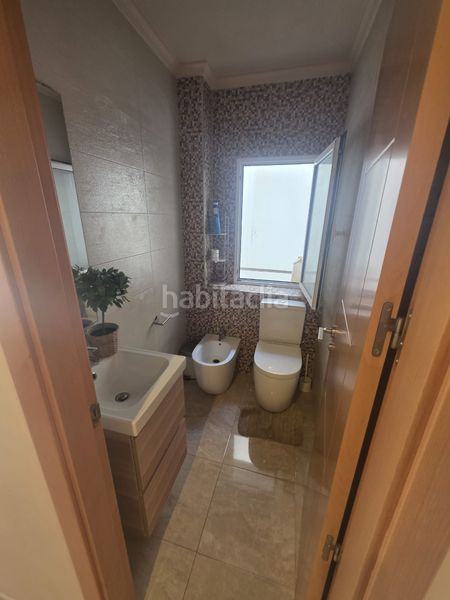Foto 7f9cec8a-0e63-4ad7-8229-bdb84890f4b0. Rent flat in calle real 90 in Centro Ceuta