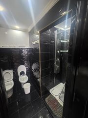 Lloguer Pis a Barriada los rosales 6. Se alquila piso en los rosales