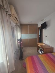 Flat  Carretera de la puntilla 76. Se vende piso zona puerto