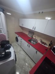 Appartement à Calle ibiza 13. Se vende piso en la zona del recinto