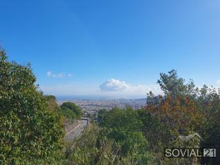 Casa adossada a Vallvidrera - Tibidabo - Les Planes. Terreno con vistas a barcelona, el mar y collserola, con 4 const