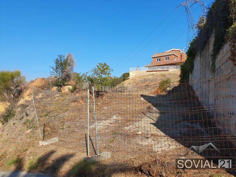 Foto c9fb8aae-ffce-4962-a6d2-82b9c80ca868. Terreny residencial a Papiol (El)