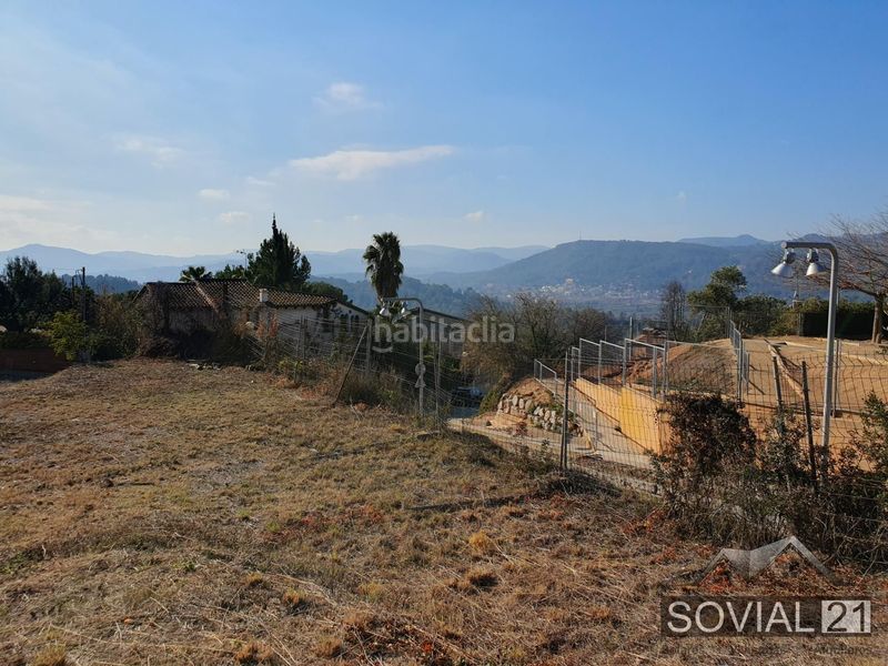 Foto f43a419e-871d-4677-9fc3-bfaf111b0bde. Terreny residencial a Papiol (El)