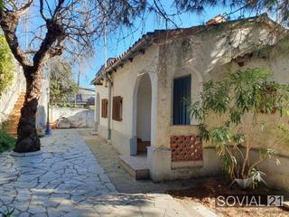 Casa a Vallvidrera - Tibidabo - Les Planes. Casa para reformar con parcela de 381 m en baixador de vallvidre