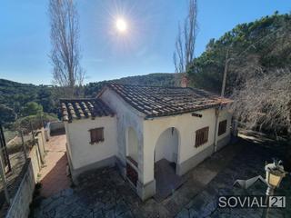 Casa a Vallvidrera - Tibidabo - Les Planes. Casa para reformar con parcela de 381 m en baixador de vallvidre