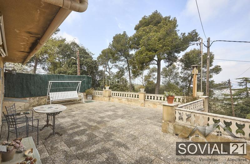 Foto 61aad23b-e958-4e46-ad89-f6e378b8009a. Casa exclusiva finca con dos viviendas independientes y vistas espectaculares en collserola en Barcelona