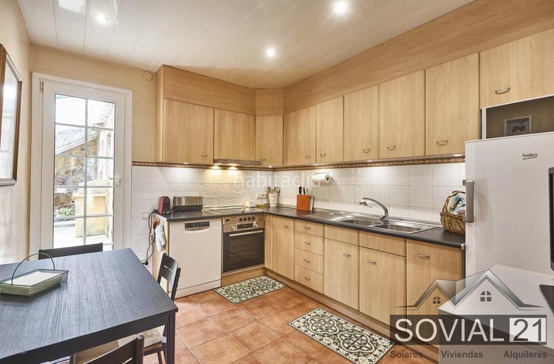 Foto c80194cf-4acf-4b8a-8b4a-a53d916c4280. Casa exclusiva finca con dos viviendas independientes y vistas espectaculares en collserola en Barcelona