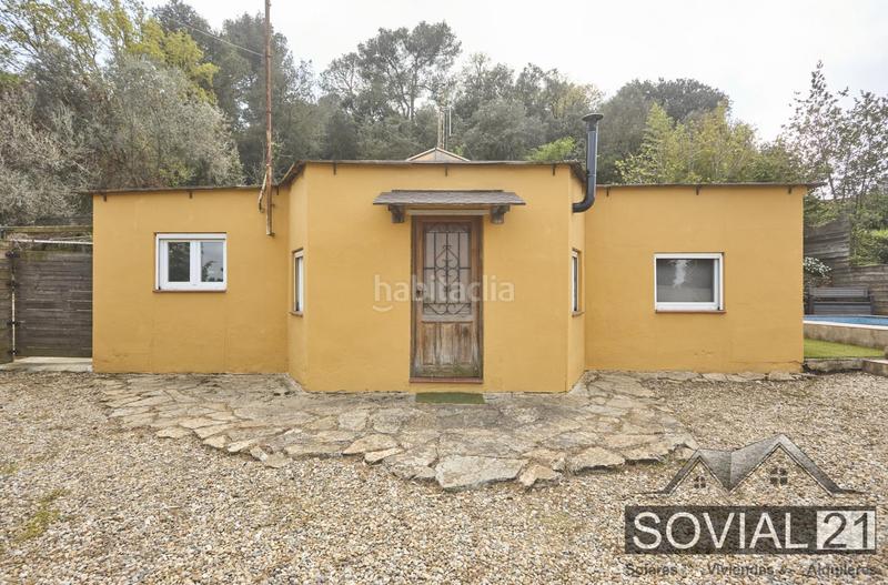Foto da8c75b1-be18-4b0d-8cd7-9ccedb2a037d. Casa exclusiva finca con dos viviendas independientes y vistas espectaculares en collserola en Barcelona
