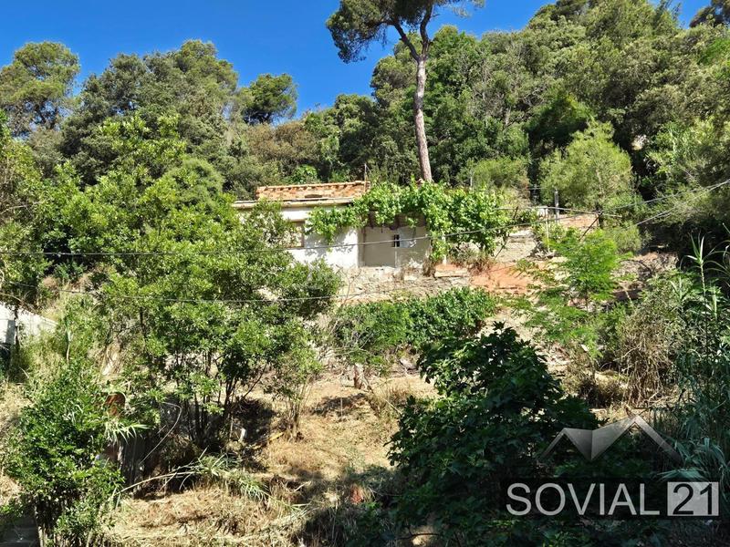 Foto 4f26d79f-b732-471d-8759-0ac975d81ae1. Terreno residencial oportunidad única en el rectoret collserola vallvidrera! en Barcelona
