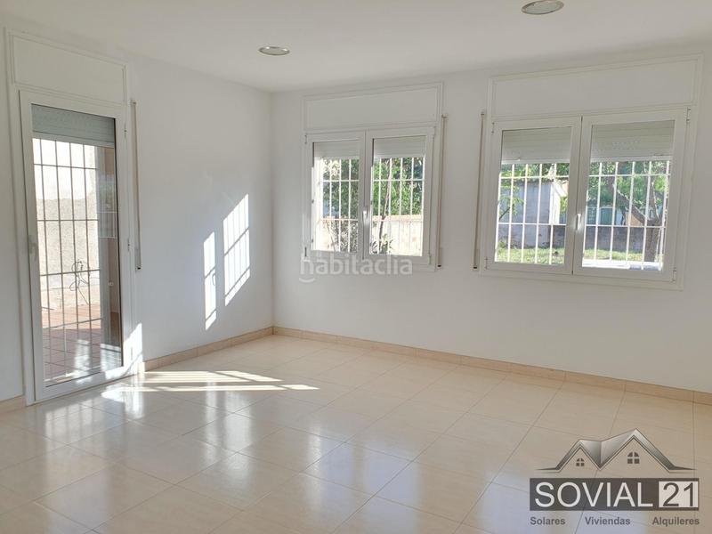 Foto 48066eb9-912d-4189-9aba-8d4db3152670. Haus mit heizung parking pool in Mira-sol Sant Cugat del Vallès